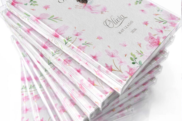 Livros de orações personalizado para Batizado e Primeira Comunhão.